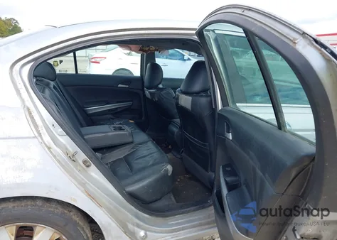 2010 Honda Accord 2.4 Ex-L z USA, uszkodzony, nr VIN 1HGCP2F85AA036488